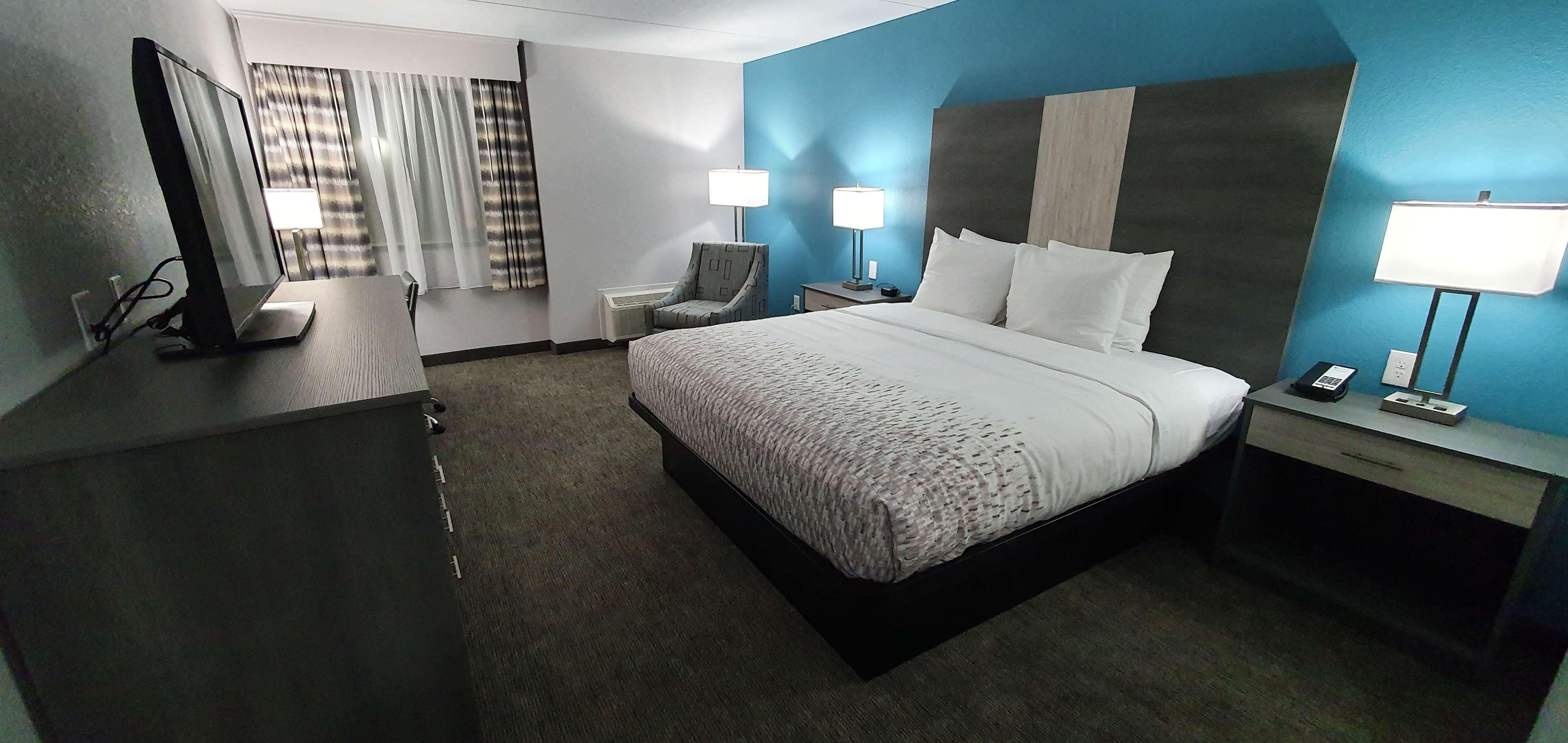 Best Western John Muir Inn Мартинес Екстериор снимка