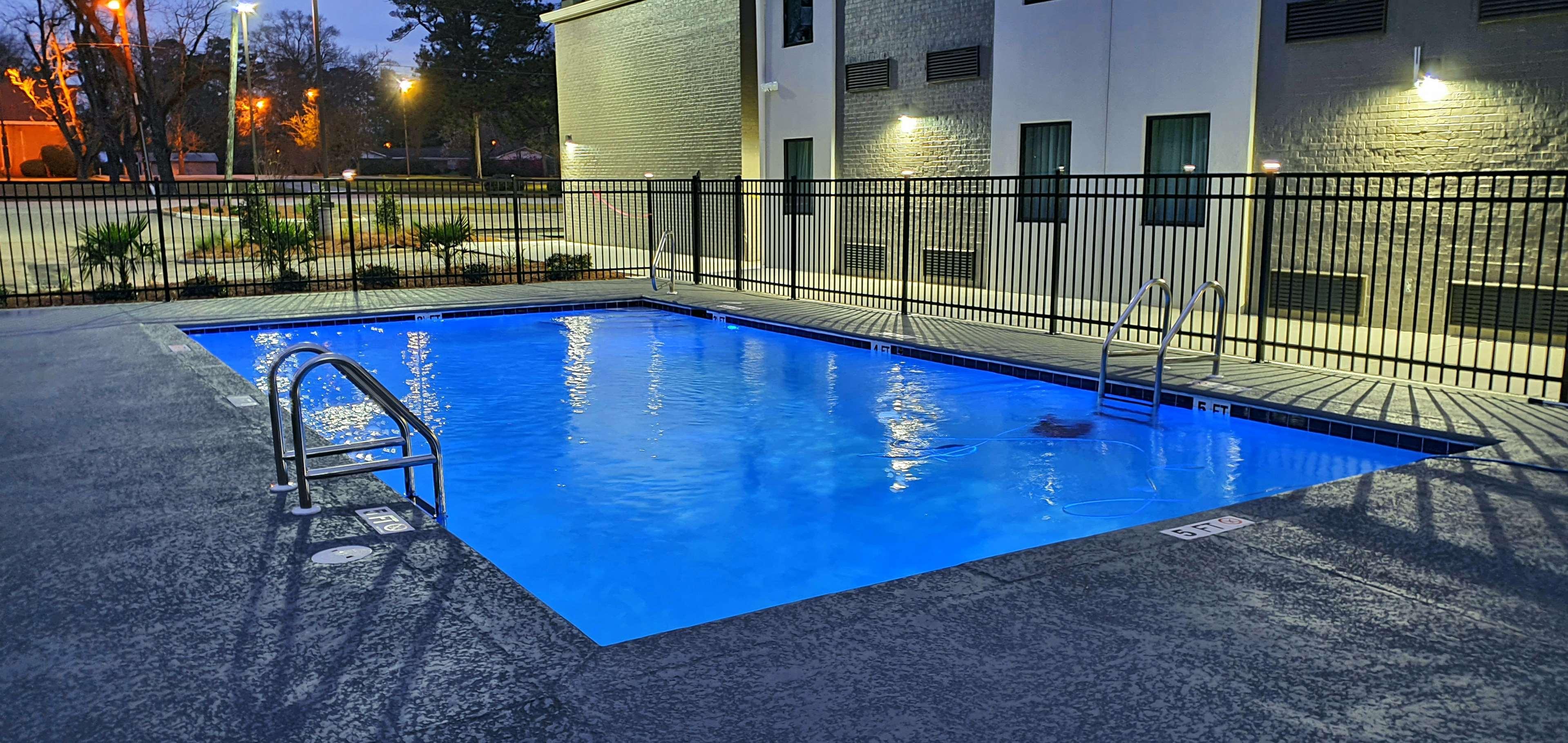 Best Western John Muir Inn Мартинес Екстериор снимка