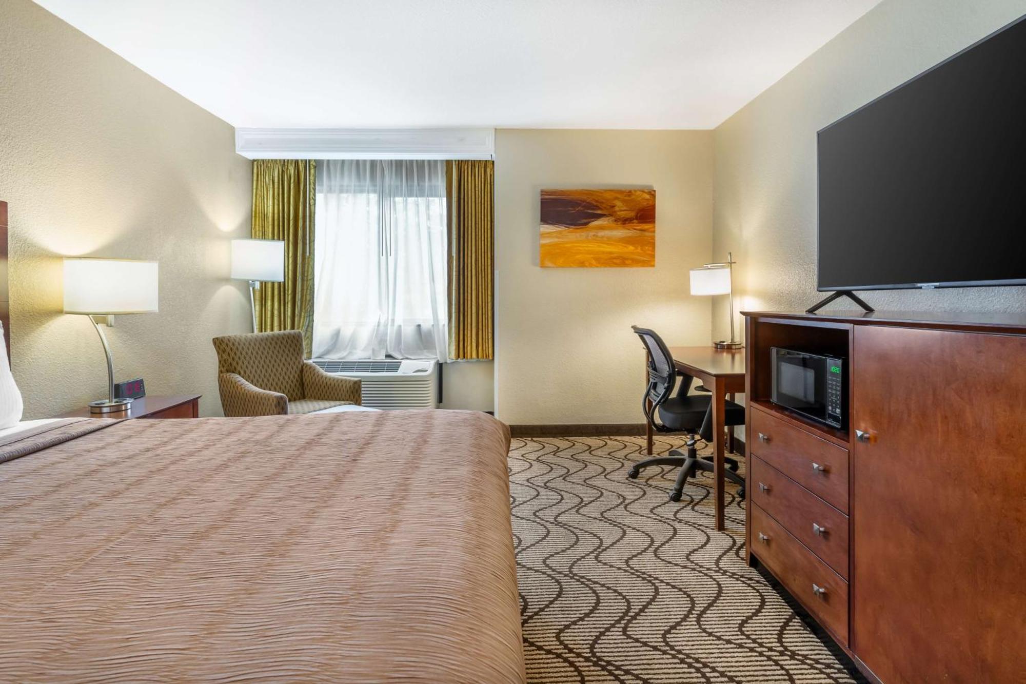 Best Western John Muir Inn Мартинес Екстериор снимка