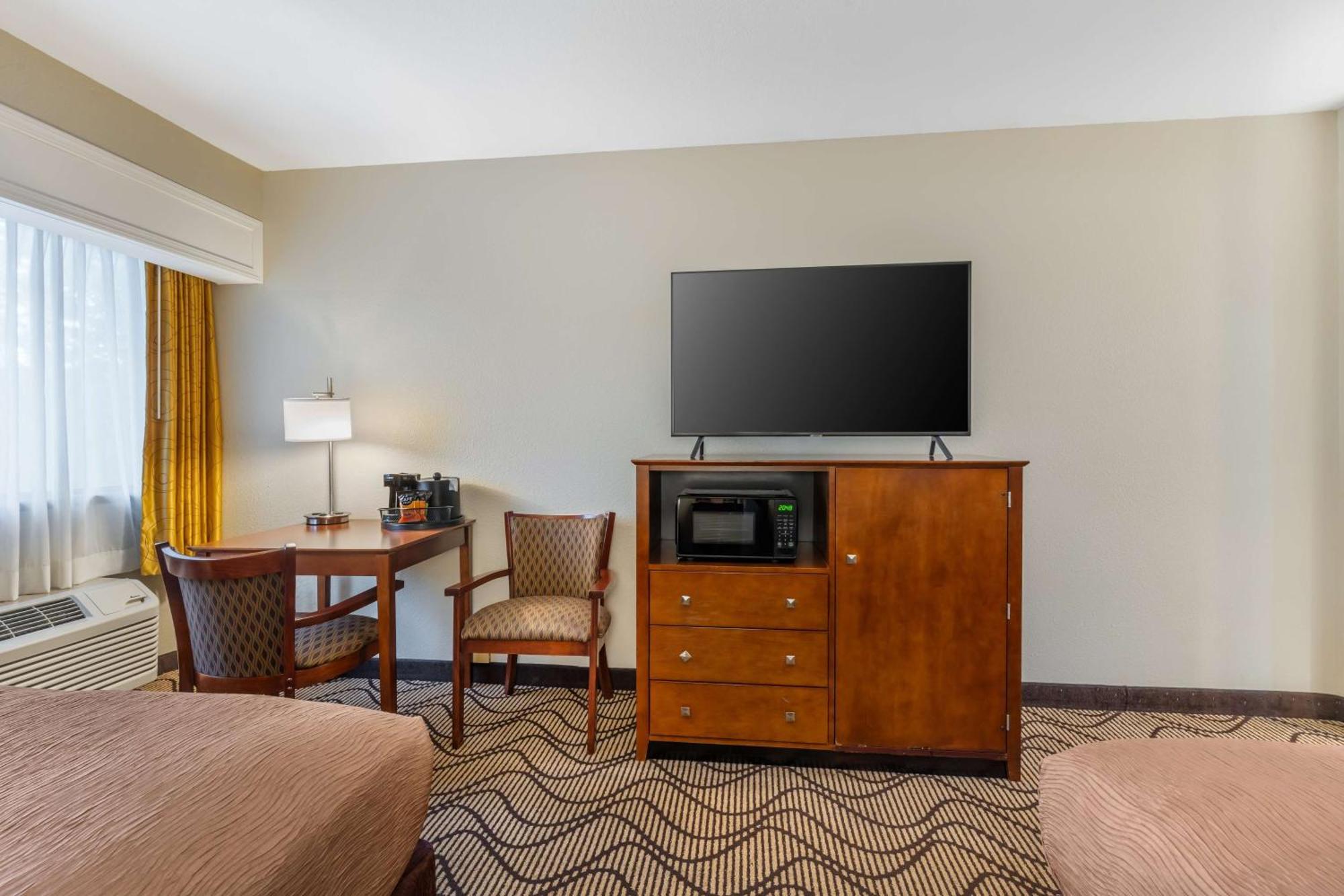 Best Western John Muir Inn Мартинес Екстериор снимка