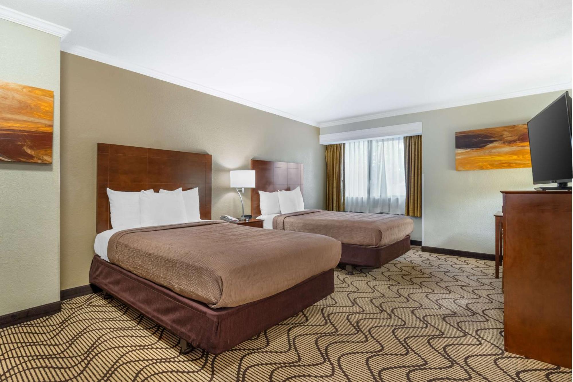 Best Western John Muir Inn Мартинес Екстериор снимка