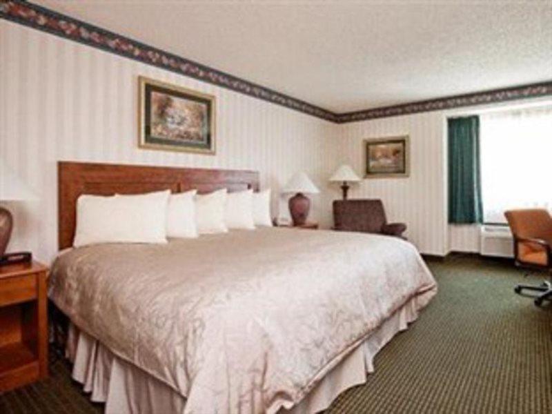 Best Western John Muir Inn Мартинес Екстериор снимка