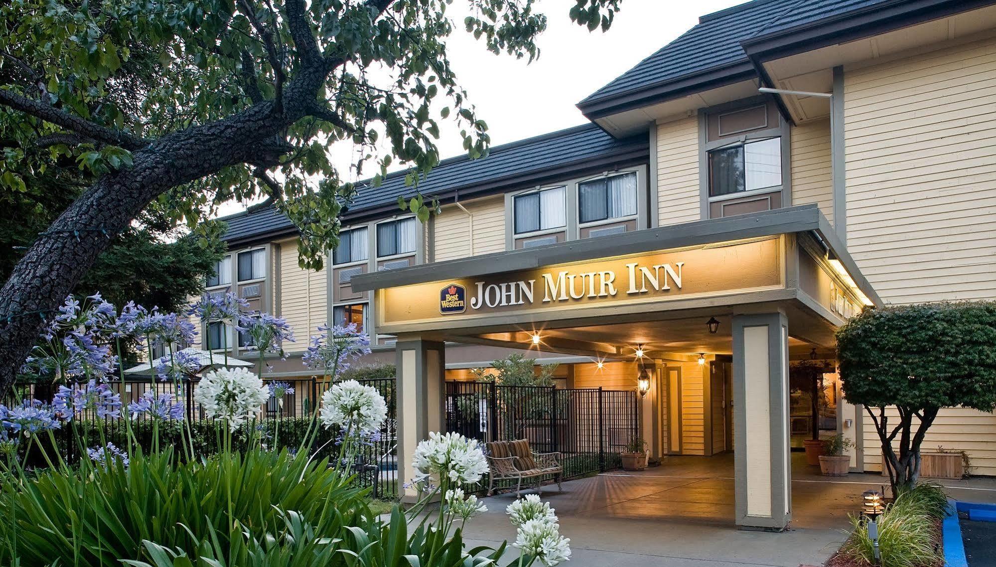 Best Western John Muir Inn Мартинес Екстериор снимка